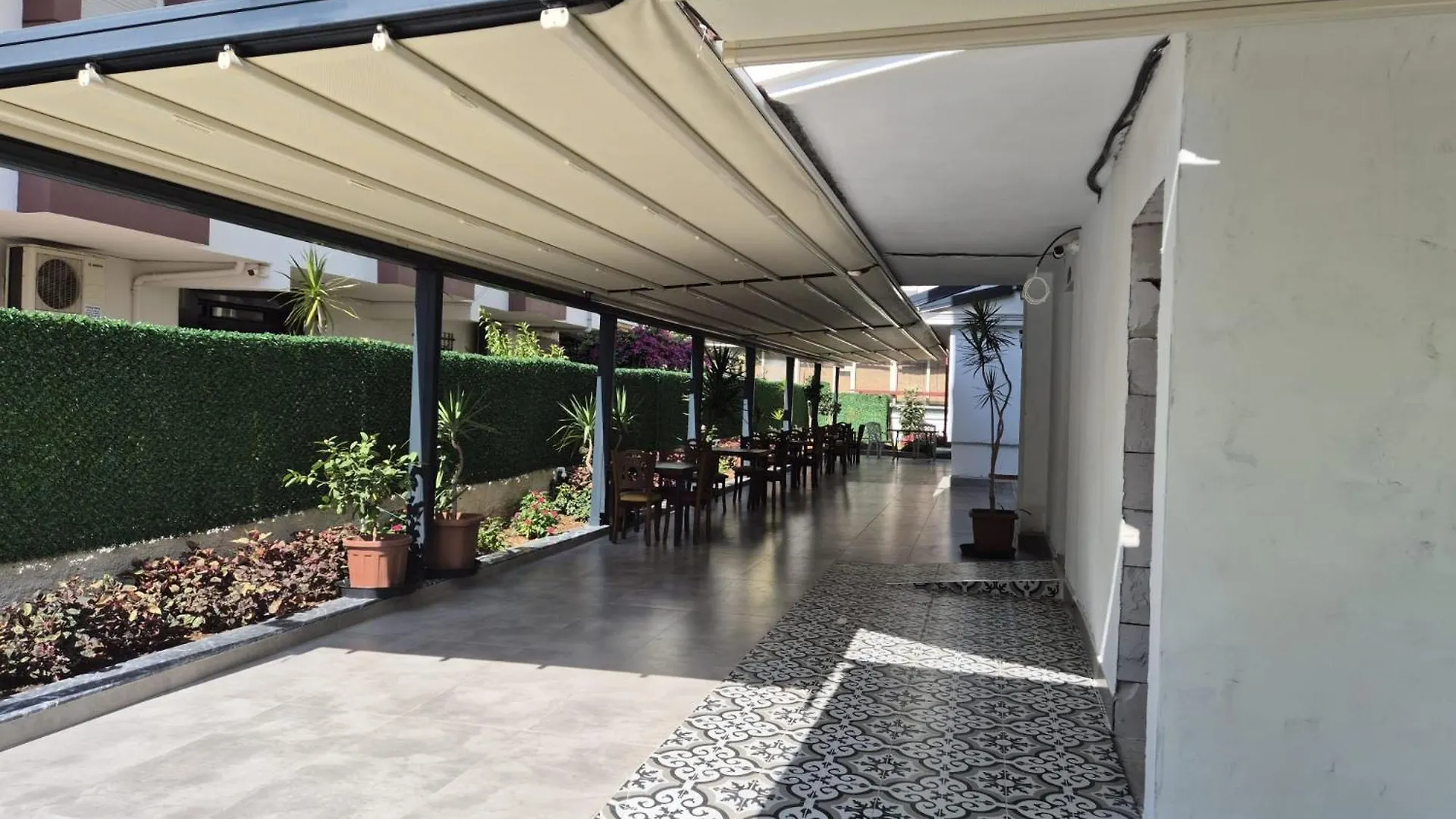 Alpinn Apart Hotel Antalya Turquía